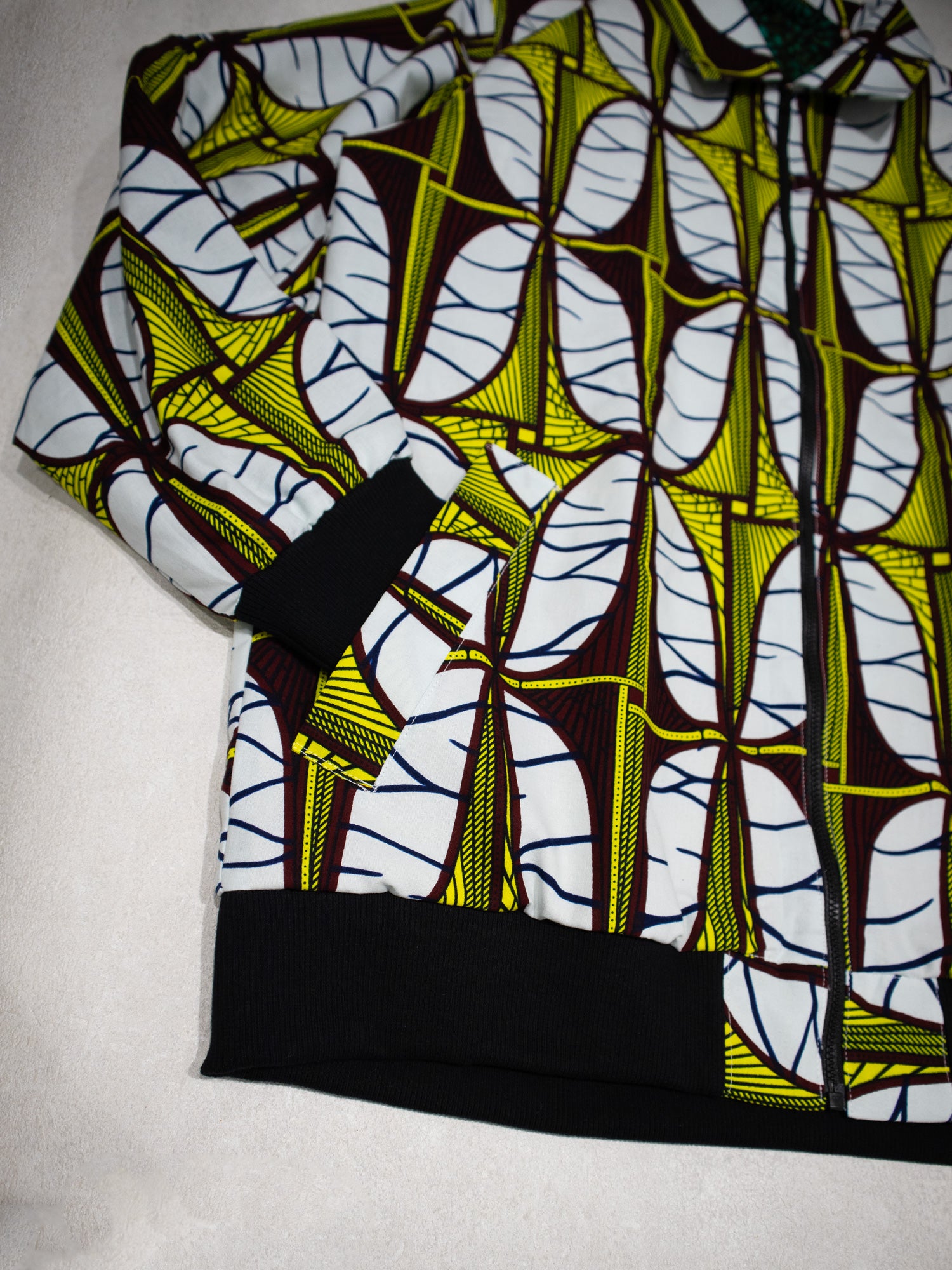 【UNISEX】裏地付きZIPジャンパー/WHITESHURI